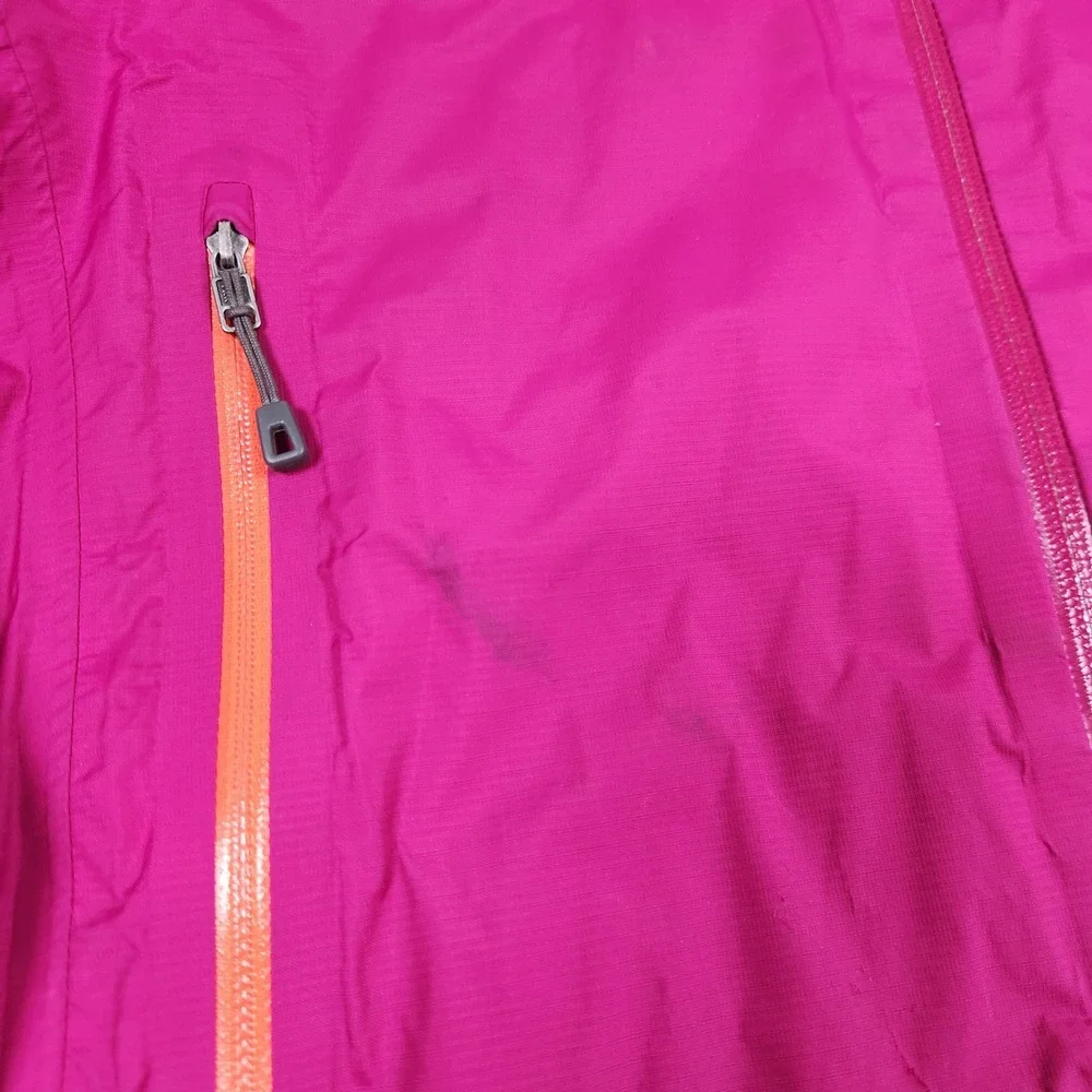 Patagonia Rain Jacket Womens Small Magenta Hooded Gore-Tex Super Cell